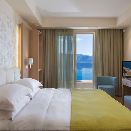 Princess Kyniska Suites Bãi biển Bãi biển Plitra Ngoại thất bức ảnh