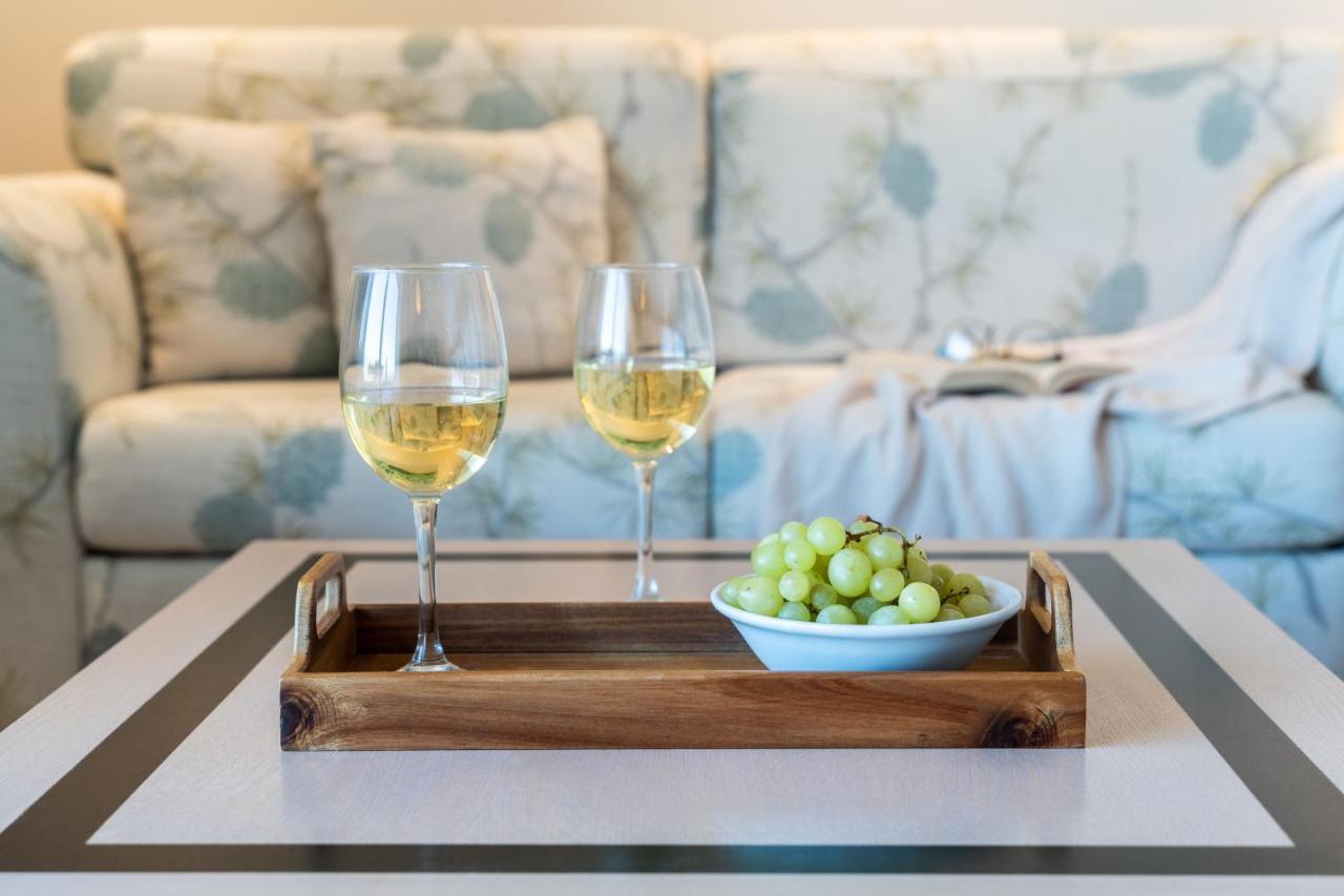 Princess Kyniska Suites Bãi biển Bãi biển Plitra Ngoại thất bức ảnh