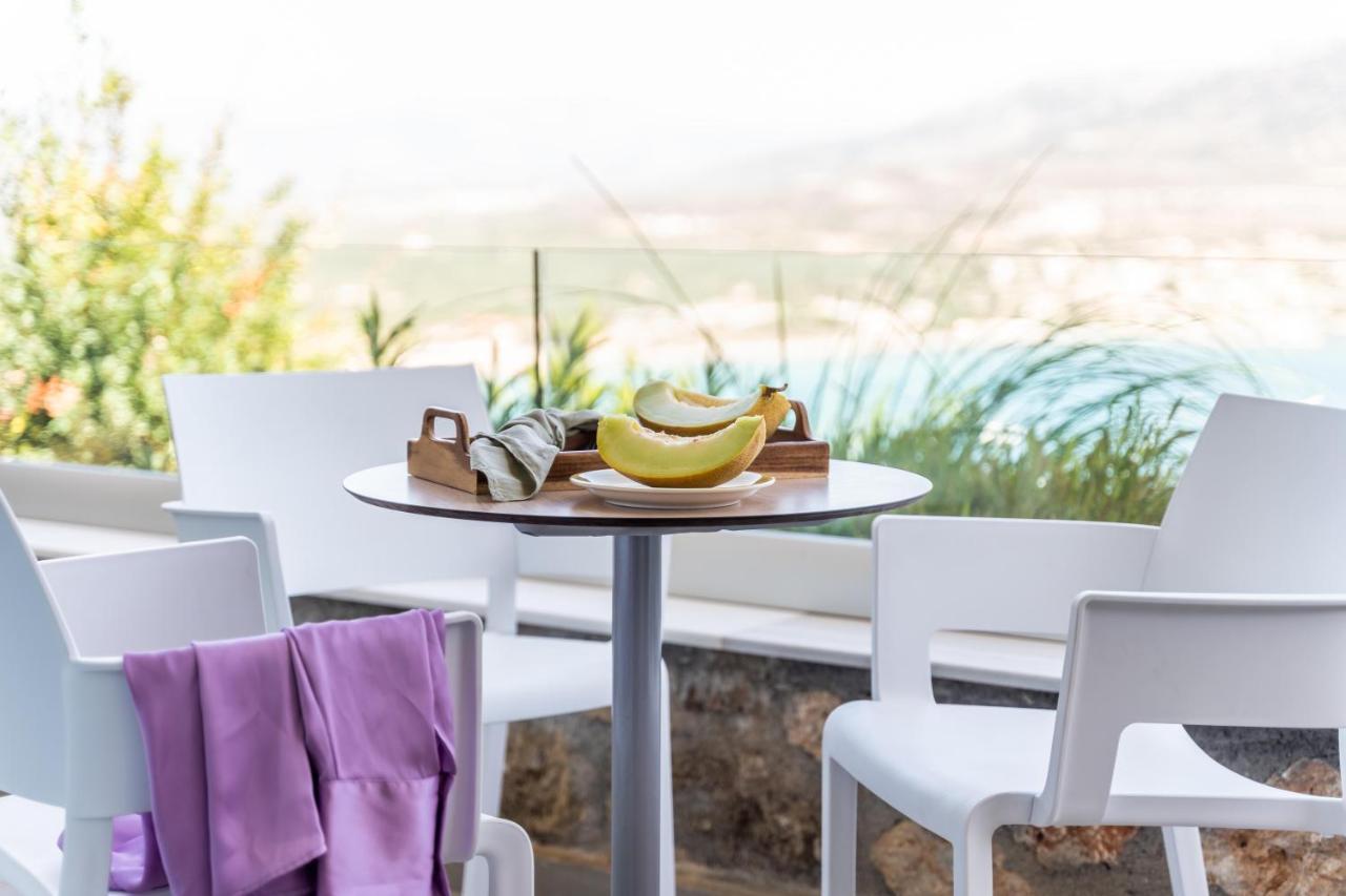 Princess Kyniska Suites Bãi biển Bãi biển Plitra Ngoại thất bức ảnh