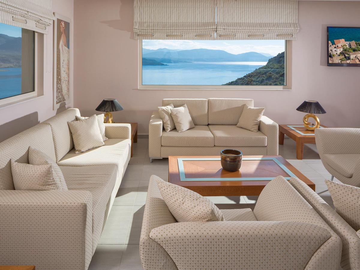 Princess Kyniska Suites Bãi biển Bãi biển Plitra Ngoại thất bức ảnh