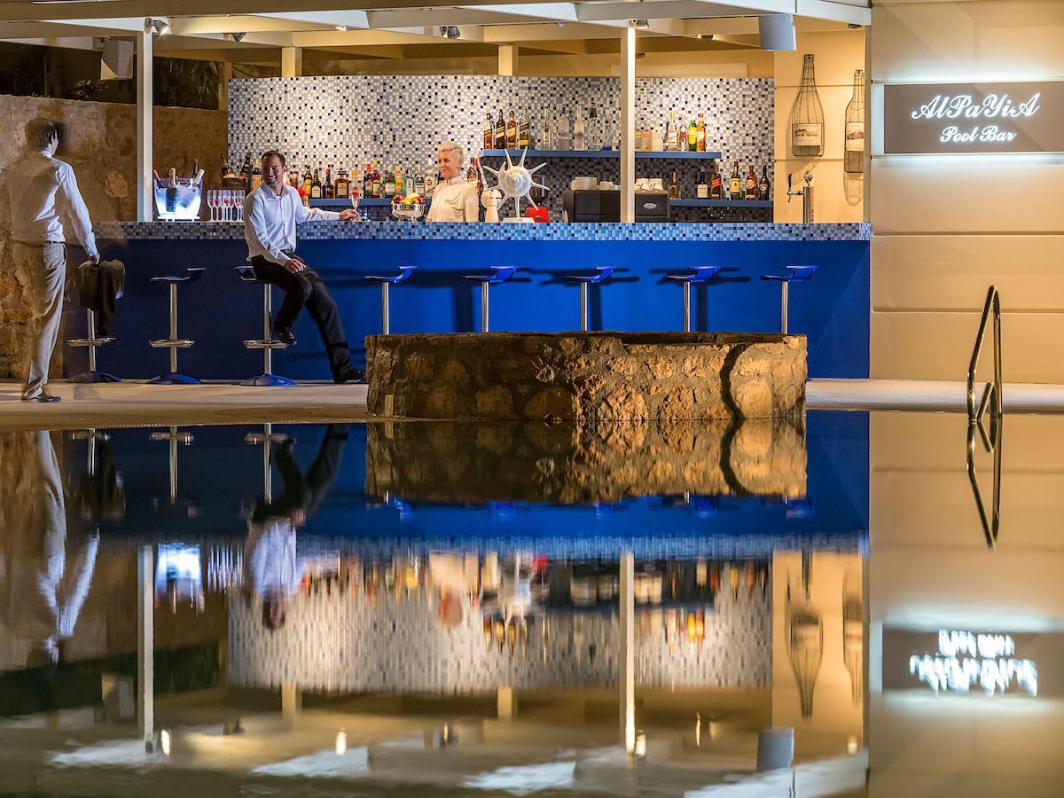 Princess Kyniska Suites Bãi biển Bãi biển Plitra Ngoại thất bức ảnh